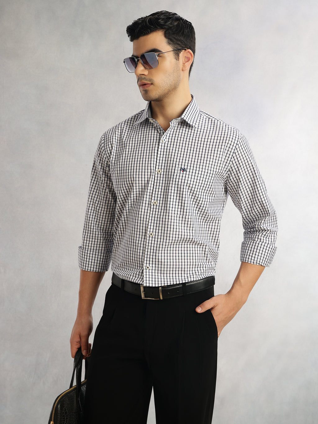 Thomas Scott Men Blue Regular Fit Long Sleeves Spread Collar Micro Checks 100% Cotton Formal Shirt