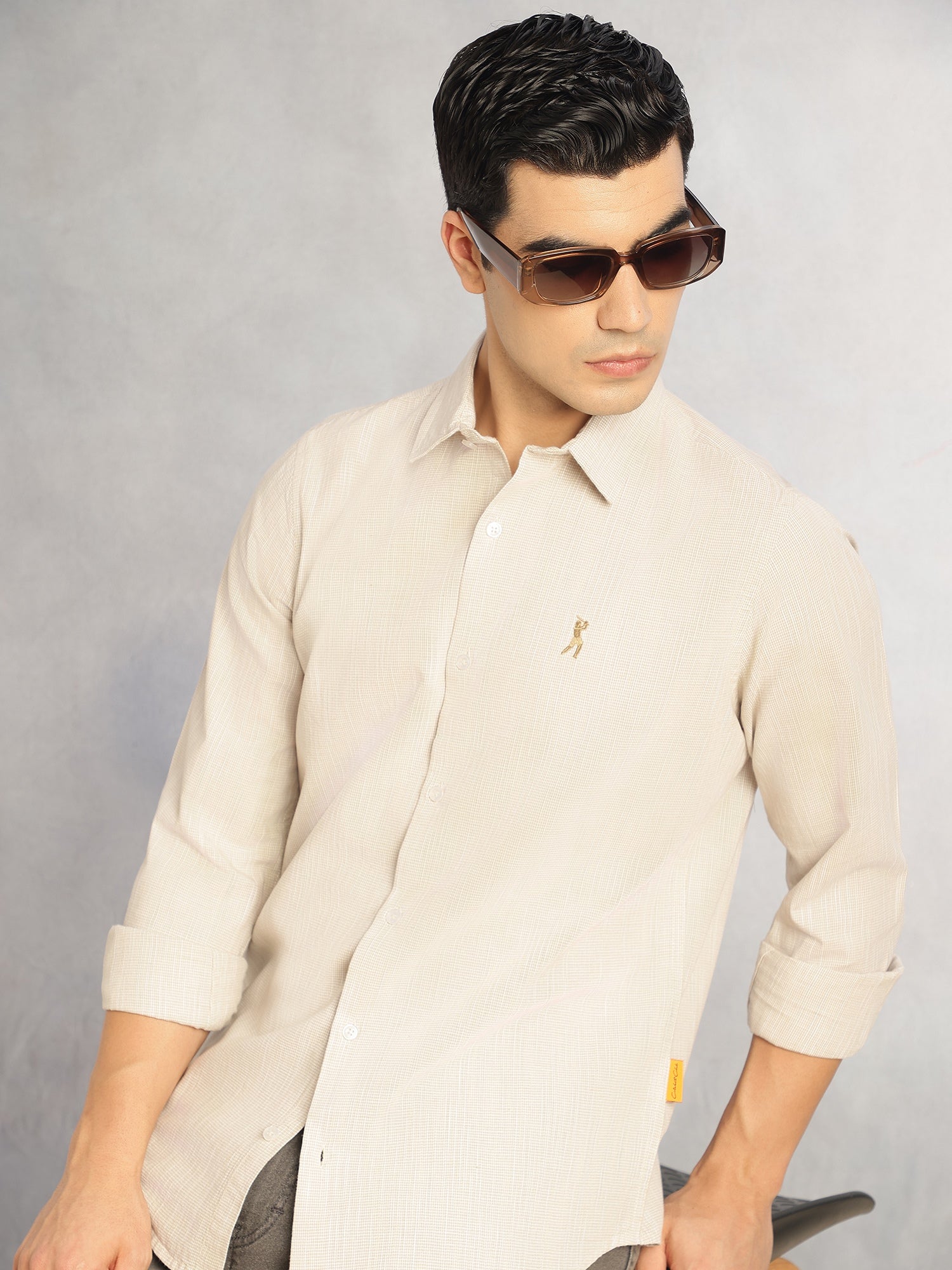 Thomas Scott Men Beige Cricket Club Collection Slim Fit Long Sleeves Spread Collar Pinstripes Cotton Linen Casual Shirt