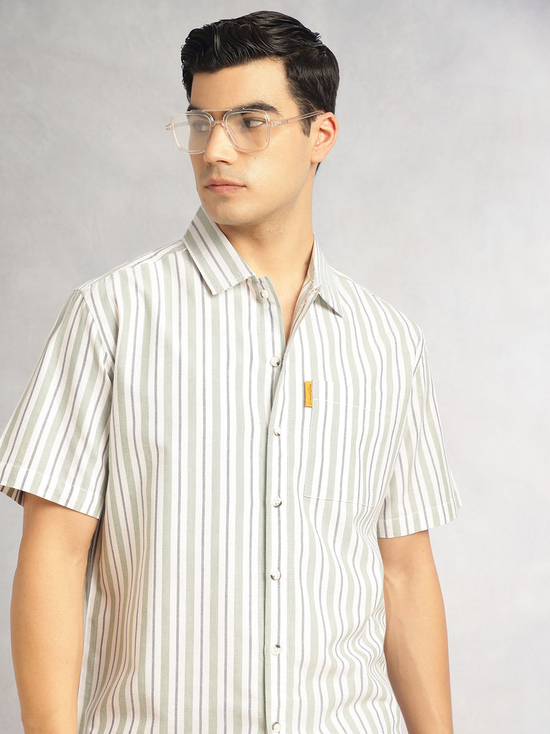 Thomas Scott Men Green Cricket Club Collection Oversized Short Sleeves Cuban Collar Vertical Striped 100% Cotton Oxford Casual Shirt