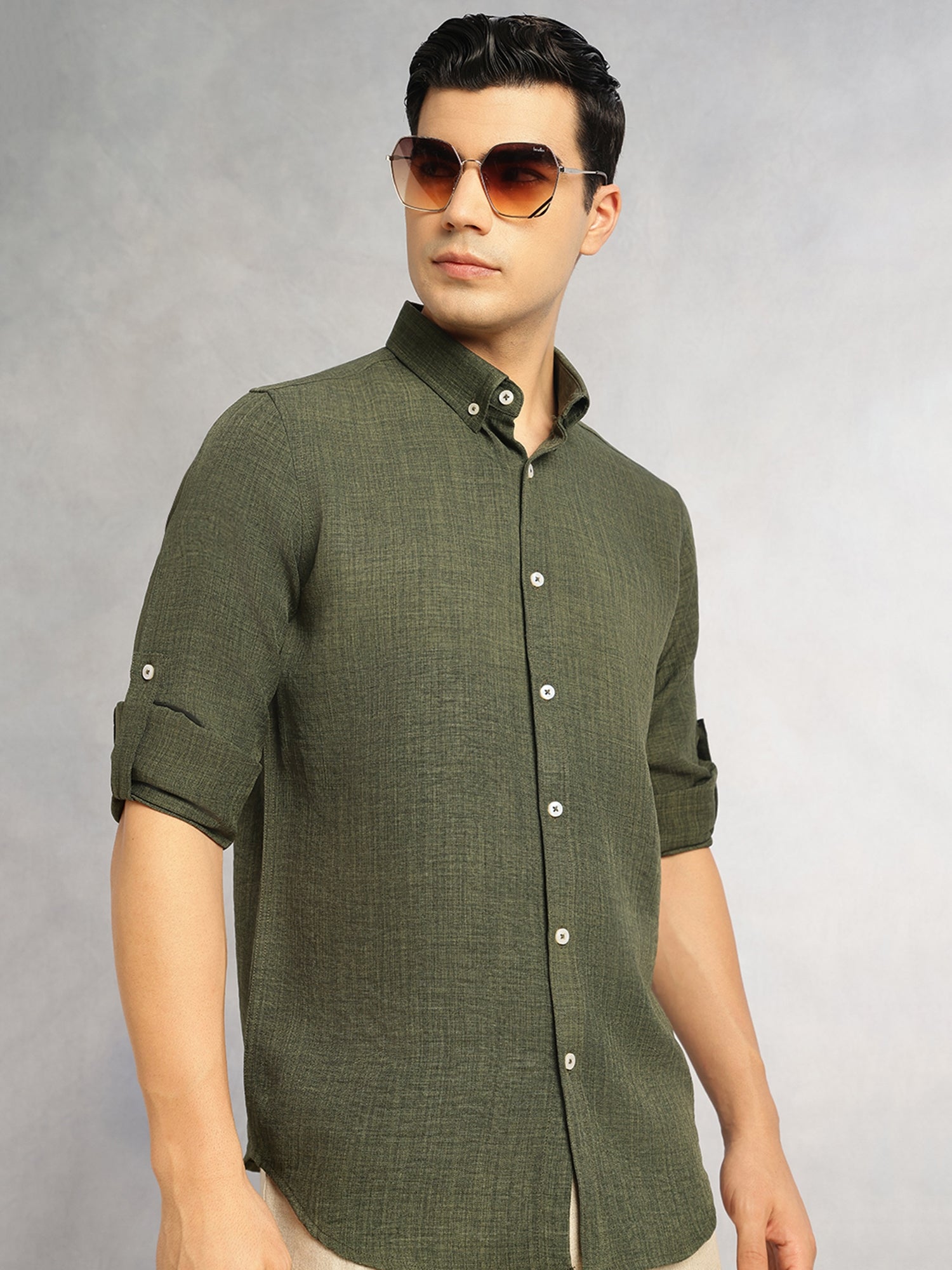 Thomas Scott Men Forest Green Slim Fit Long Sleeves Button-Down Collar Polyester Casual Shirt