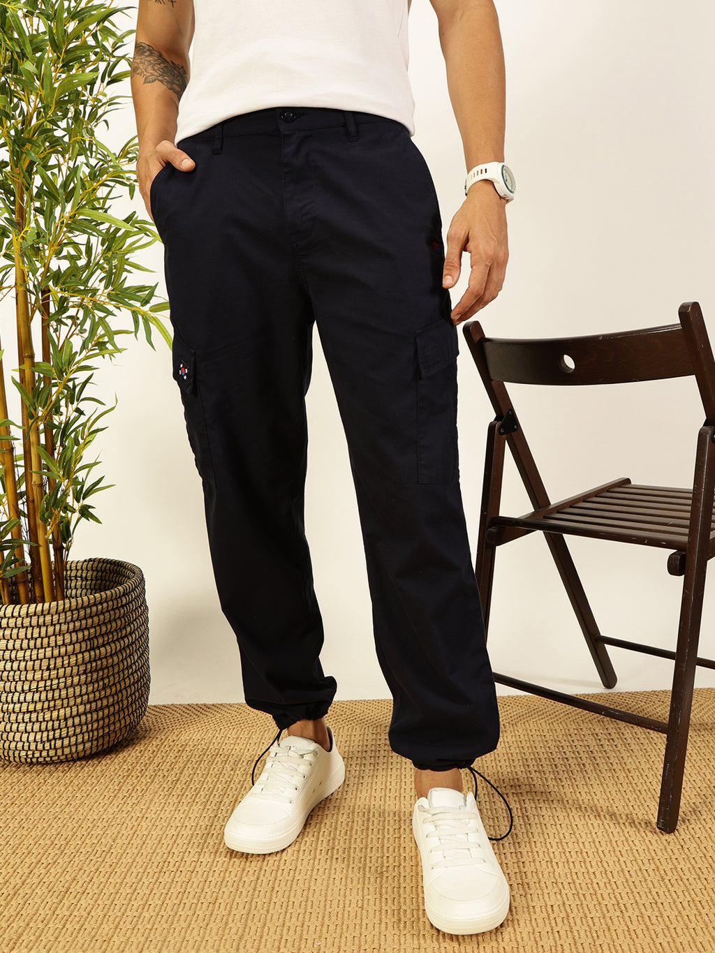 Thomas Scott Men Navy Regular Fit Mid-Rise Cotton Woven Parachute Cargo Trouser