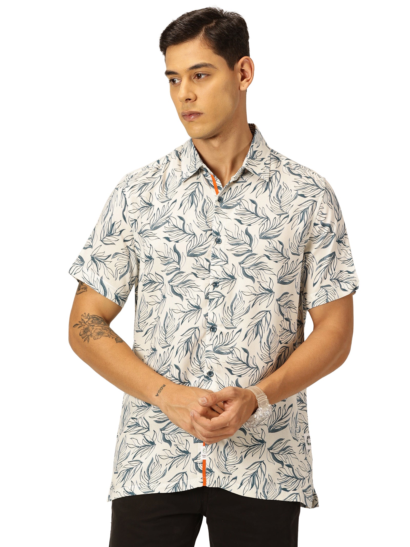 Thomas Scott Men Medium Blue Regular Fit Short Sleeves Spread Collar Tropical Printed Casual Shirt
