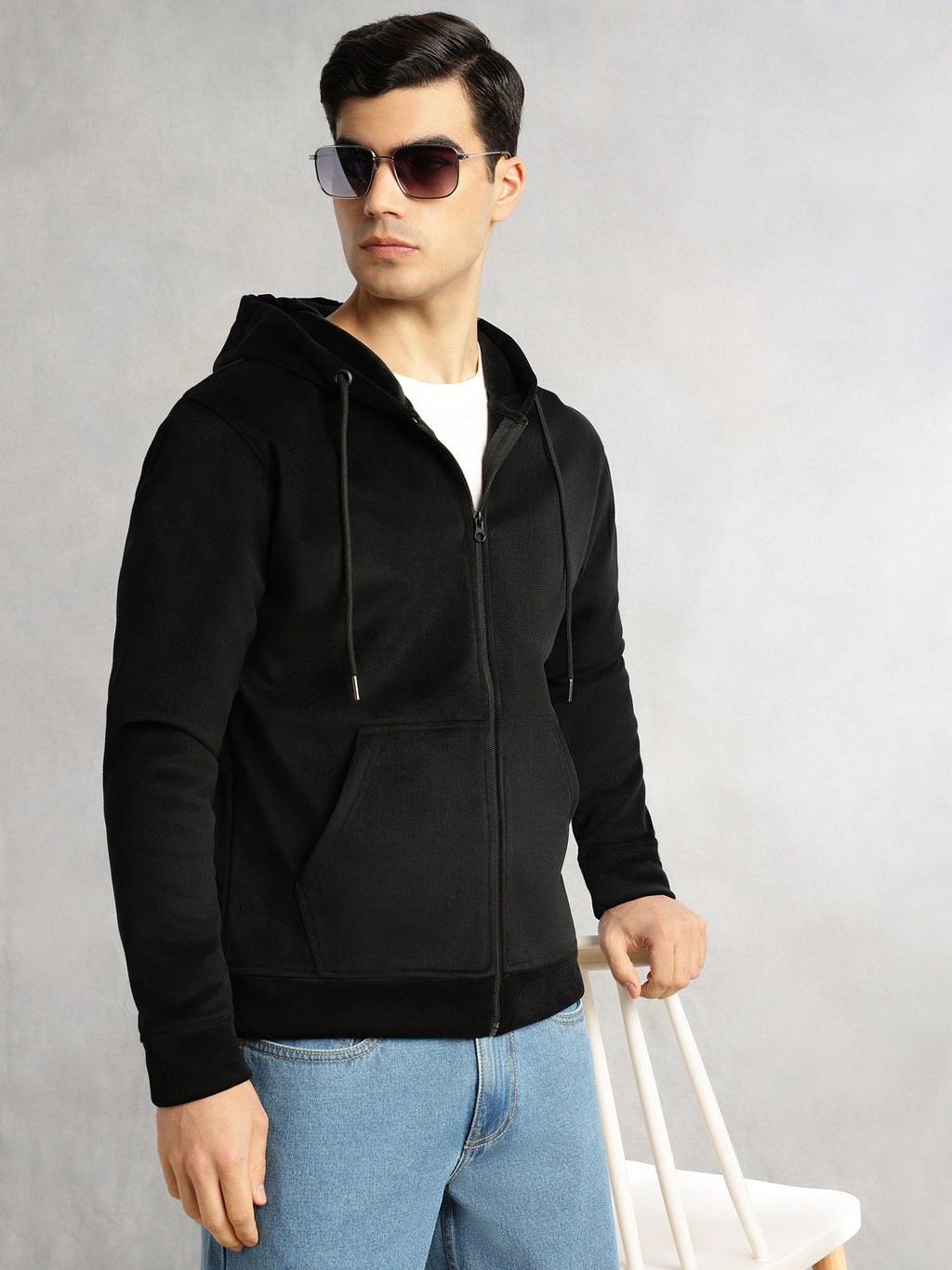 Thomas Scott Men Black Regular Fit Long Sleeves Kangaroo Pocket Polyester Hoodie Sweatshirt