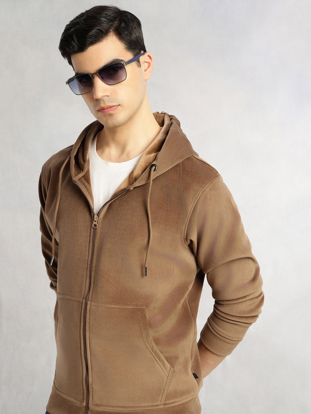 Thomas Scott Men Brown Regular Fit Long Sleeves Kangaroo Pocket Polyester Hoodie Sweatshirt