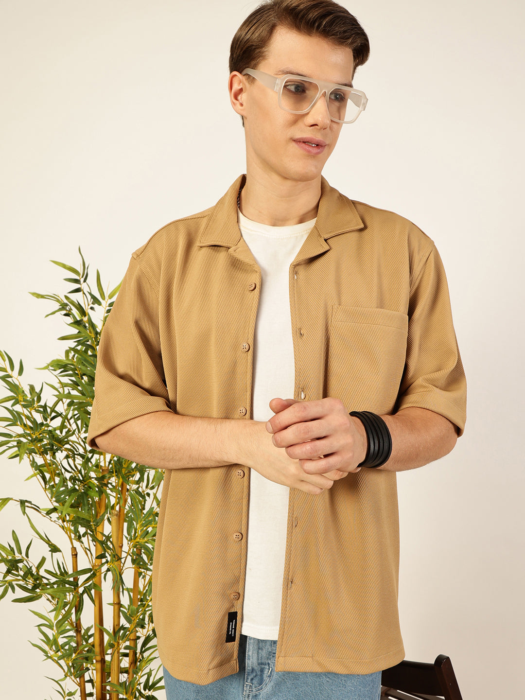 Thomas Scott Men Beige Short Sleeves Oversized Fit Textured Cuban Collar 100% Cotton Twill Casual Shirt