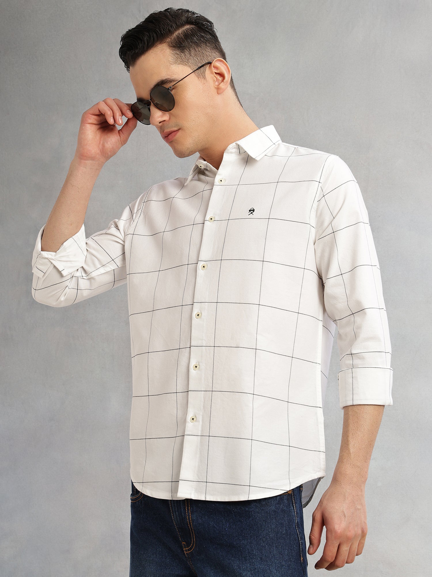 Thomas Scott Men White Slim Fit Long Sleeves Spread Collar Windowpane Check 100% Cotton Twill Casual Shirt