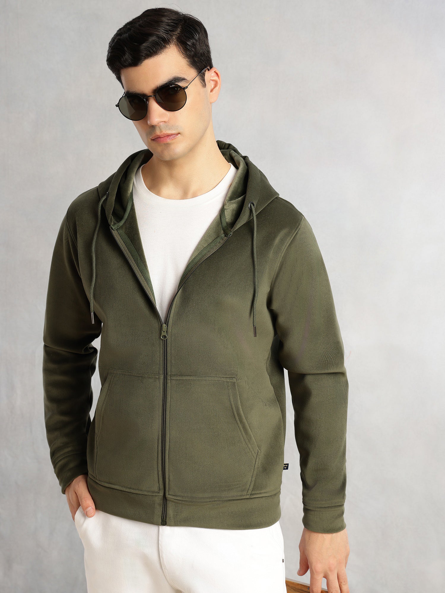 Thomas Scott Men Olive Regular Fit Long Sleeves Kangaroo Pocket Polyester Hoodie Sweatshirt