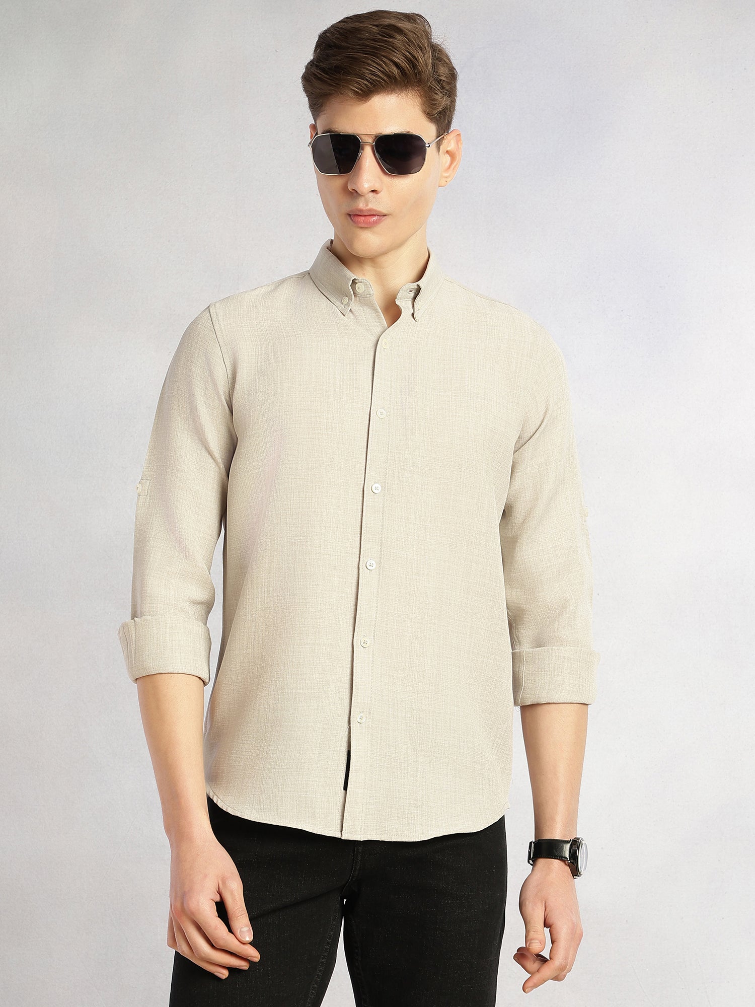 Thomas Scott Men Light Grey Slim Fit Long Sleeves Button-Down Collar Polyester Casual Shirt