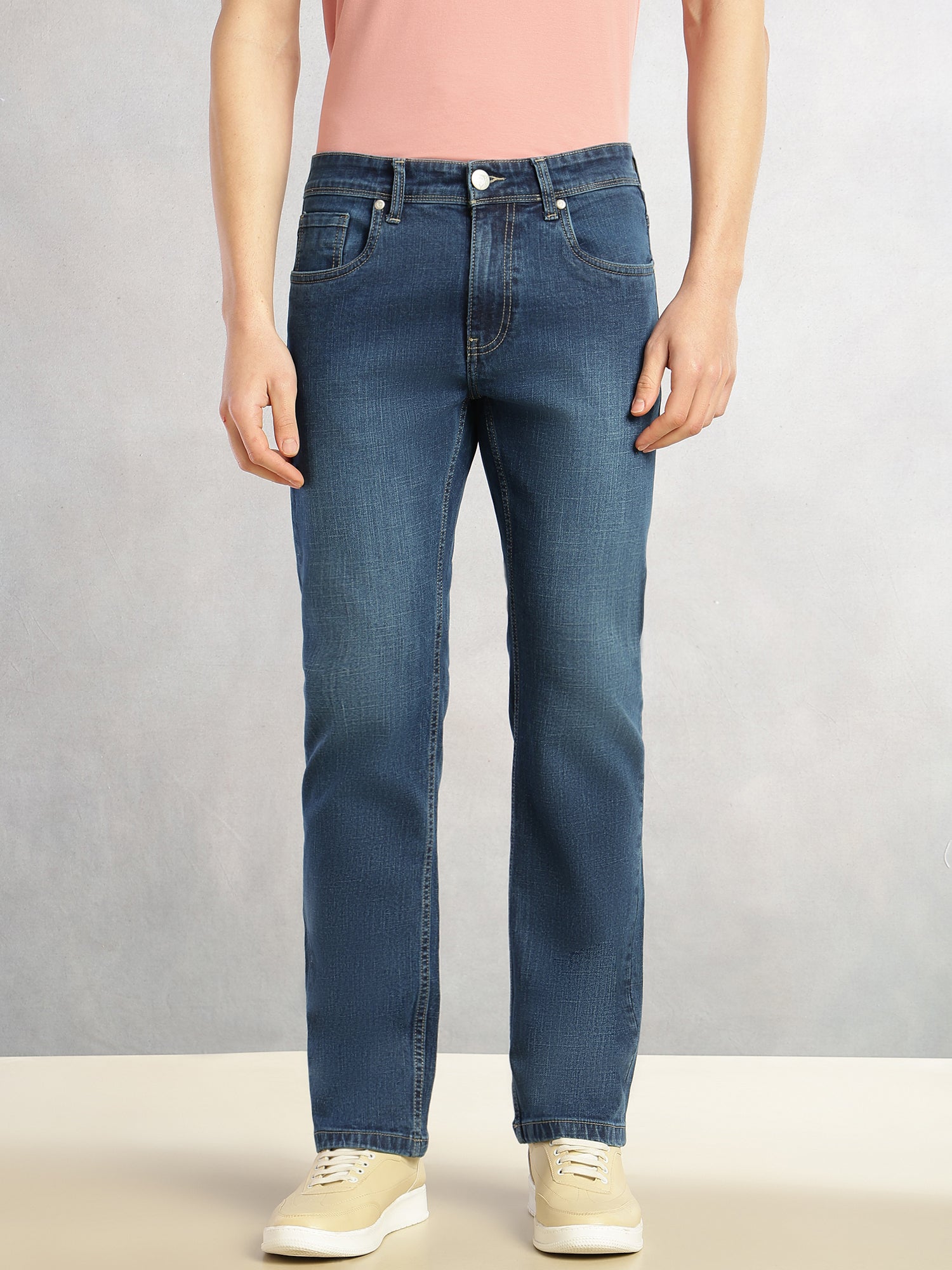 Thomas Scott Men Light Blue Cricket Club Collection Straight Fit Mid-Rise Faded 5 Pockets Stretchable Jeans