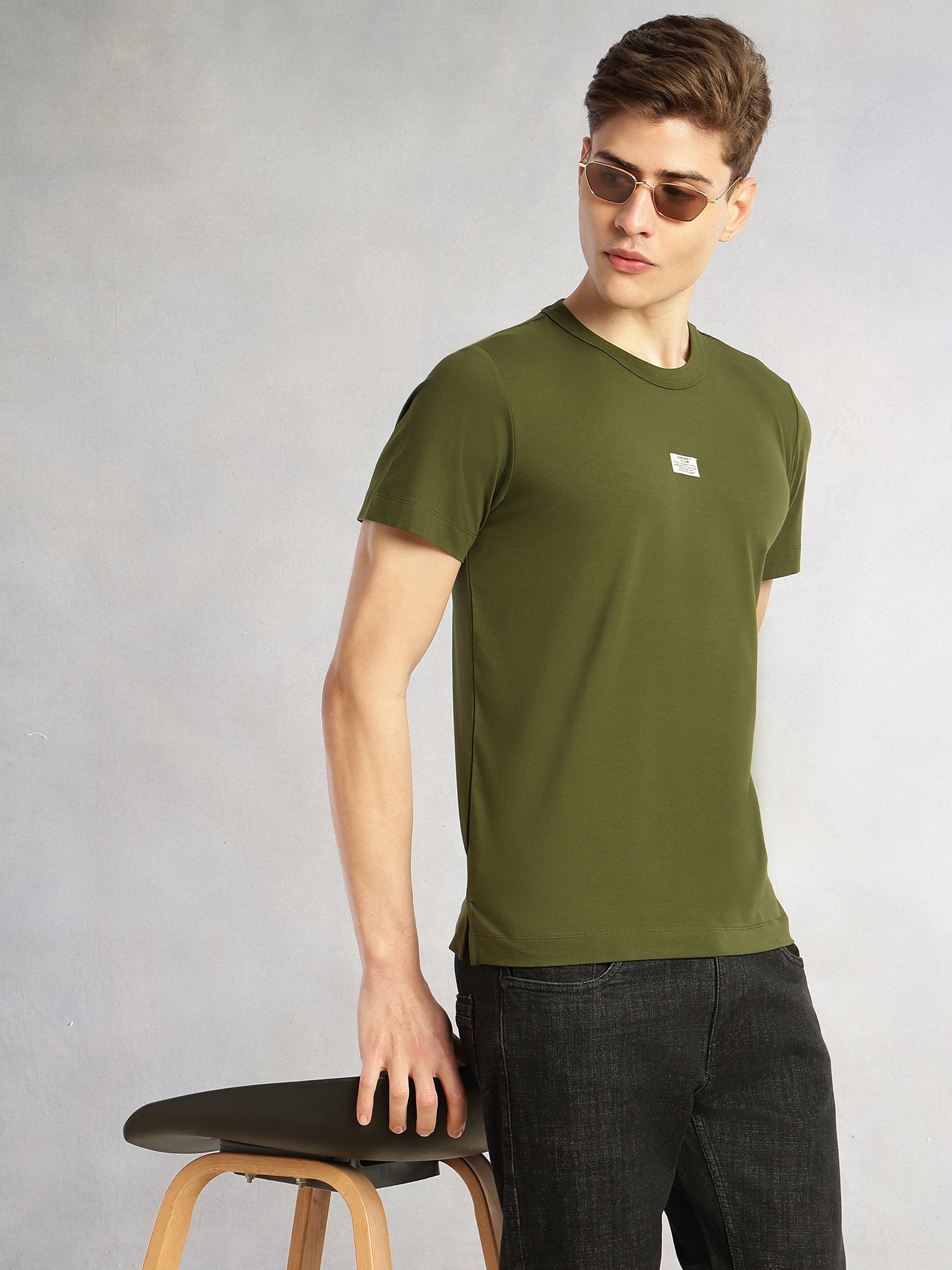 Thomas Scott Men Olive Cricket Club Collection Regular Fit Short Sleeves Round Neck Solid Knitted T-Shirt