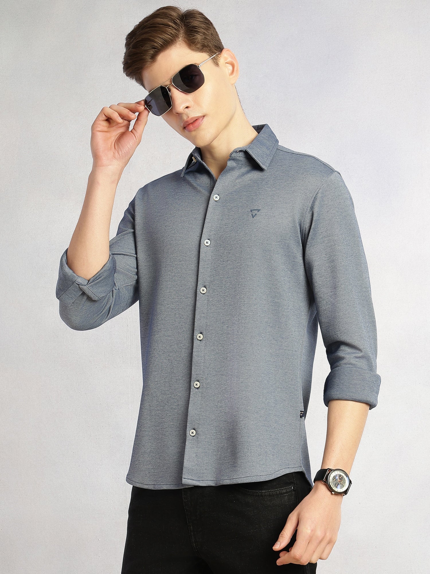 Thomas Scott Men Navy Slim Fit Long Sleeves Spread Collar Solid Knitted Shirt