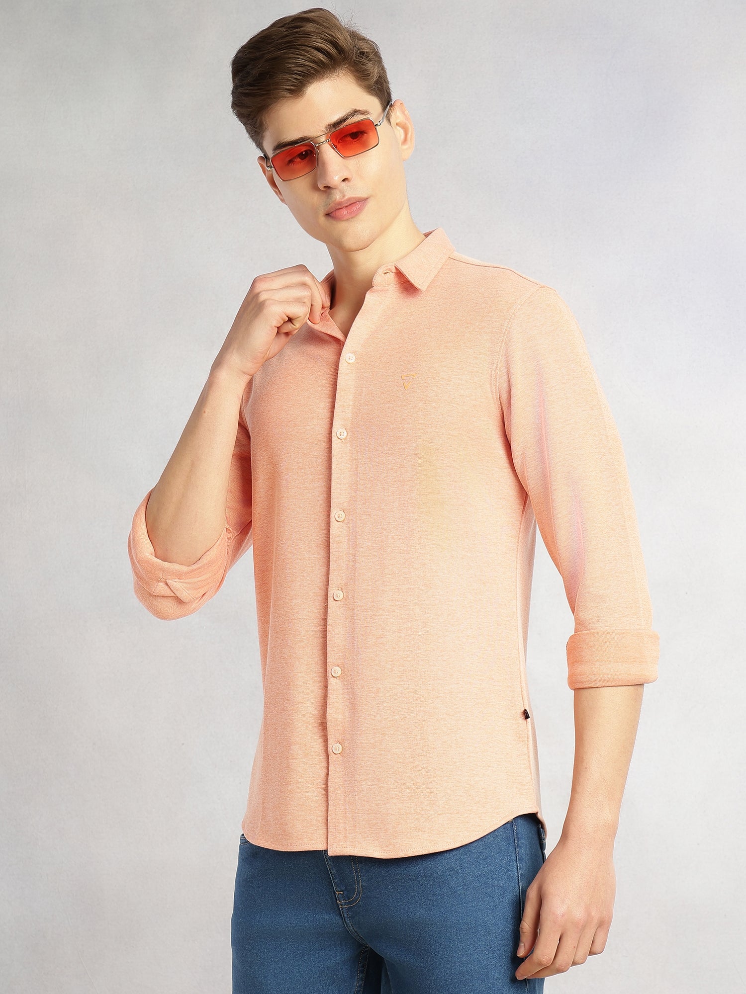Thomas Scott Men Peach Slim Fit Long Sleeves Spread Collar Solid Knitted Shirt