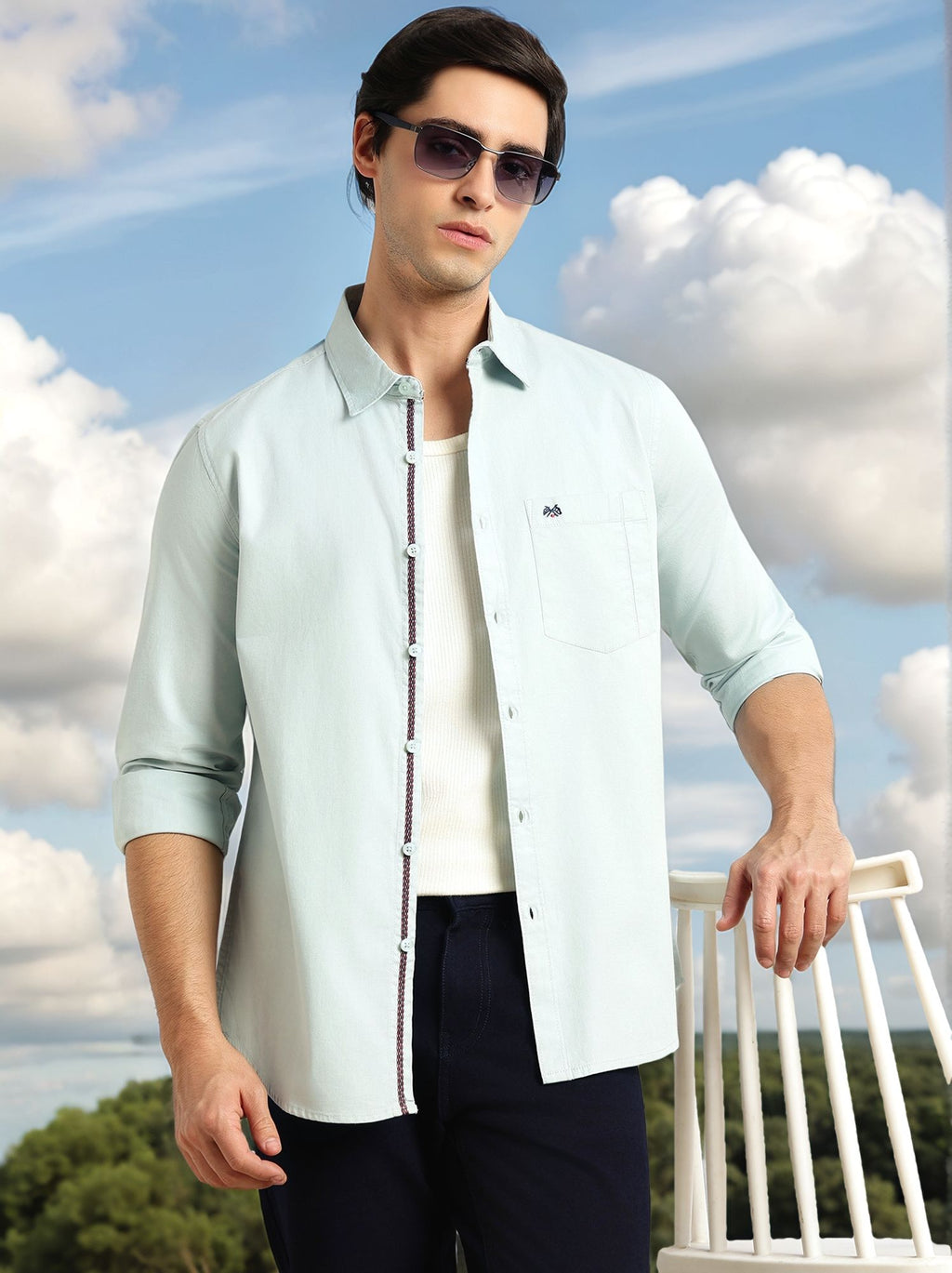 Thomas Scott Men Green Slim Fit Long Sleeves Solid Spread Collar 100% Cotton Twill Casual Shirt