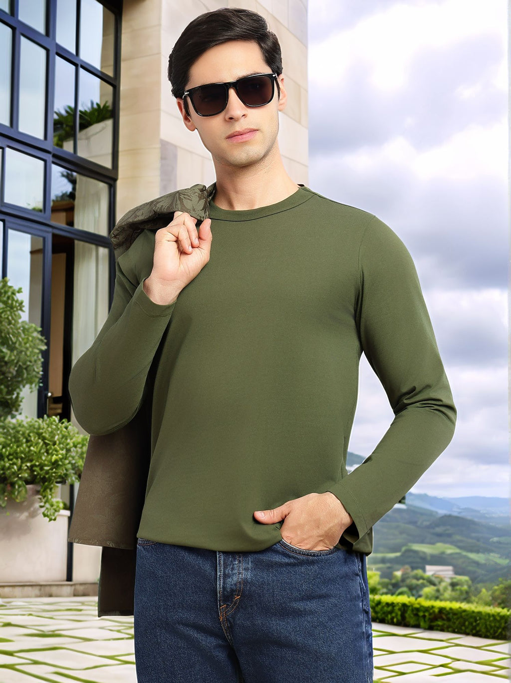 Thomas Scott Men Green Cricket Club Collection Regular Fit Round Neck Long Sleeves Polycotton Solid Knitted T-shirt