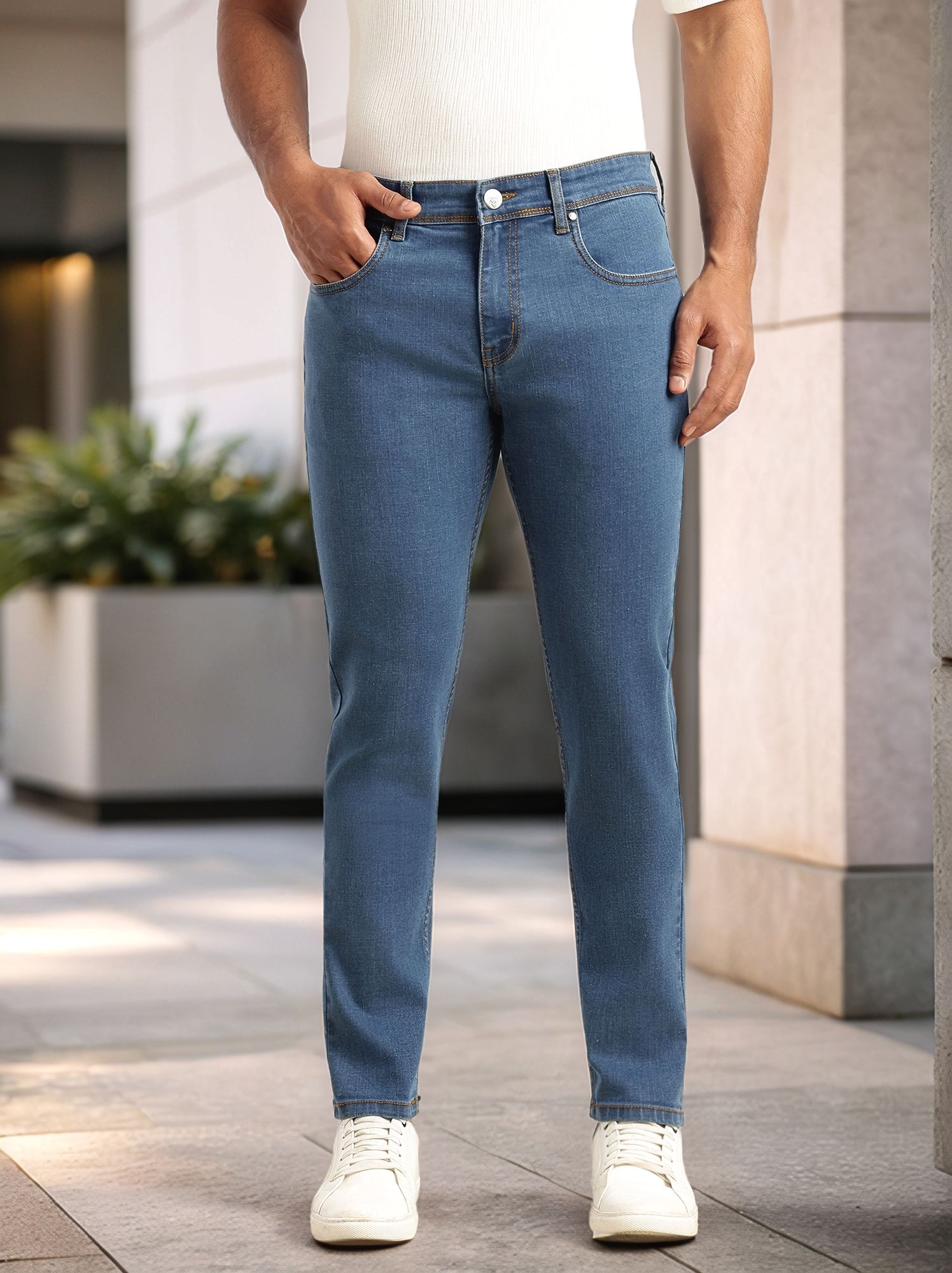 Thomas Scott Men Mid Blue Slim Fit Medium Shade Mid-Rise Clean Look 5 Pocket Design Stretchable Jeans