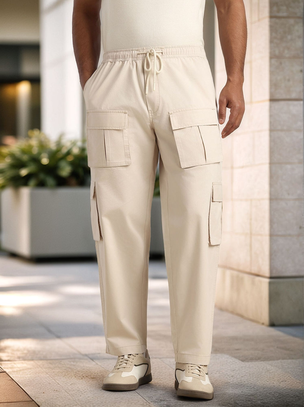 Thomas Scott Men Cream Relaxed Loose Fit 100% Cotton Solid Drawstring Closure Woven Cargo Trouser