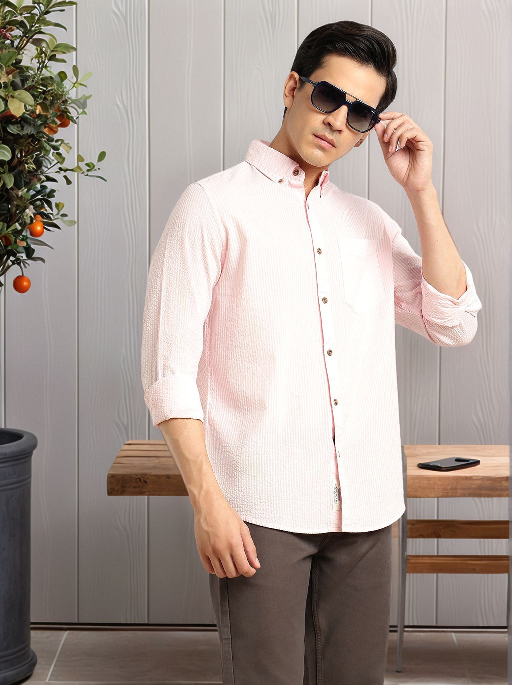 Thomas Scott Men Pink Premium Slim Fit Long Regular Sleeves Button-Down Collar Pinstripes 100% Cotton Seersucker Casual Shirt