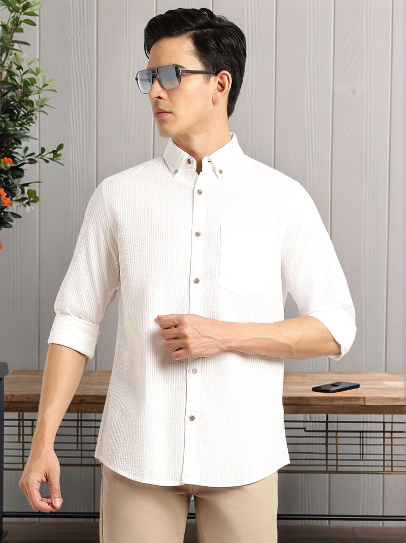 Thomas Scott Men White Premium Slim Fit Long Regular Sleeves Button-Down Collar Pinstripes 100% Cotton Seersucker Casual Shirt