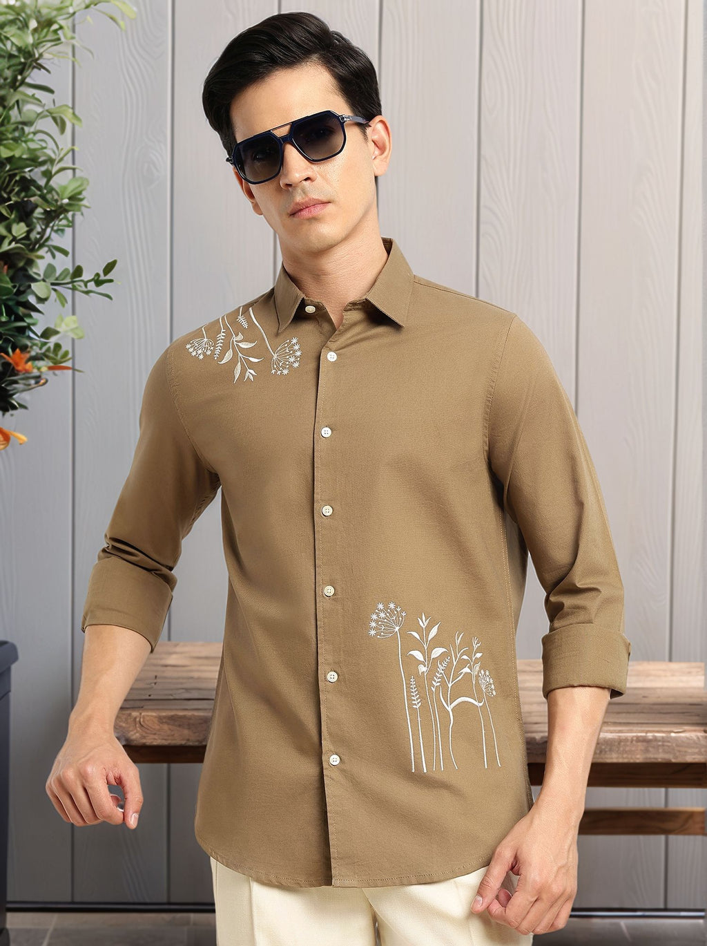Thomas Scott Men Khaki Regular Fit Long Sleeves Spread Collar Oxford Embroidered Shirt