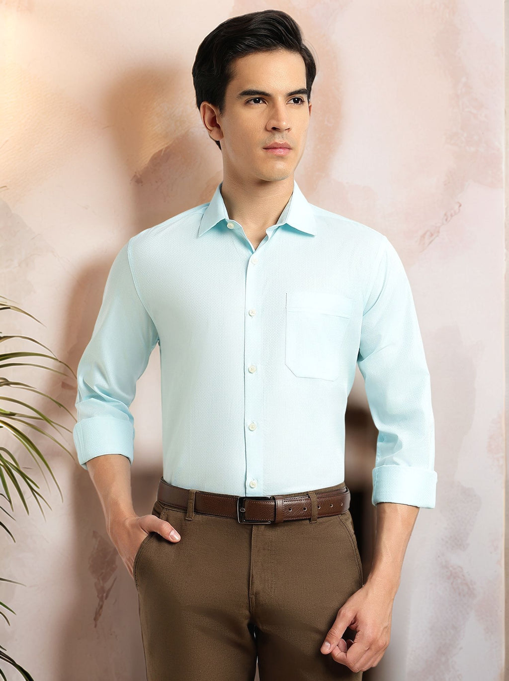 Thomas Scott Men Aqua Regular Fit Long Sleeves Spread Collar with Twill Tape Solid 100% Cotton Formal Shirt