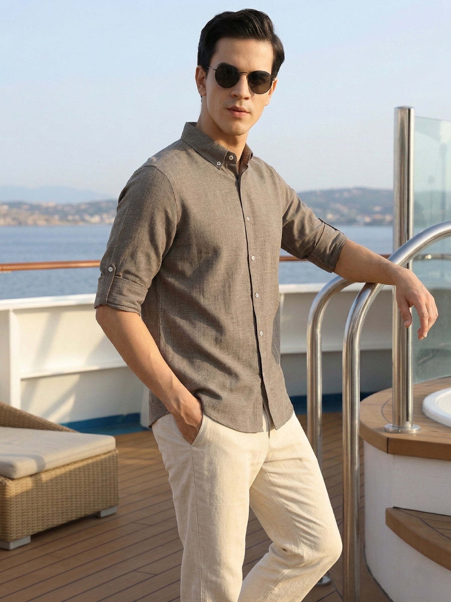 Thomas Scott Men Ivory Slim Fit Long Sleeves Button-Down Collar Polyester Casual Shirt