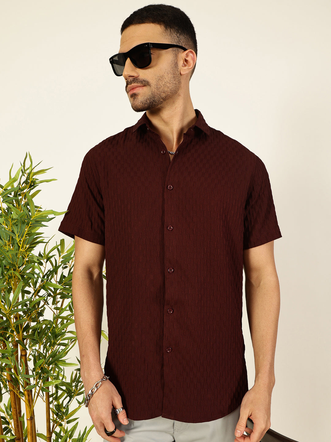 Thomas Scott Men Maroon Premium Short Sleeves Regular Fit Spread Collar Textured Casual Shirt
