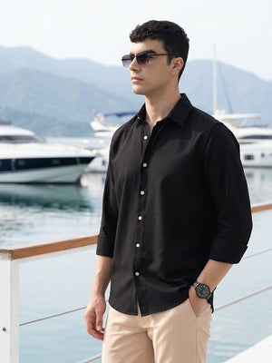 Thomas Scott Men Premium Black Regular Fit Long Sleeves Spread Collar Textured Casual Shirt