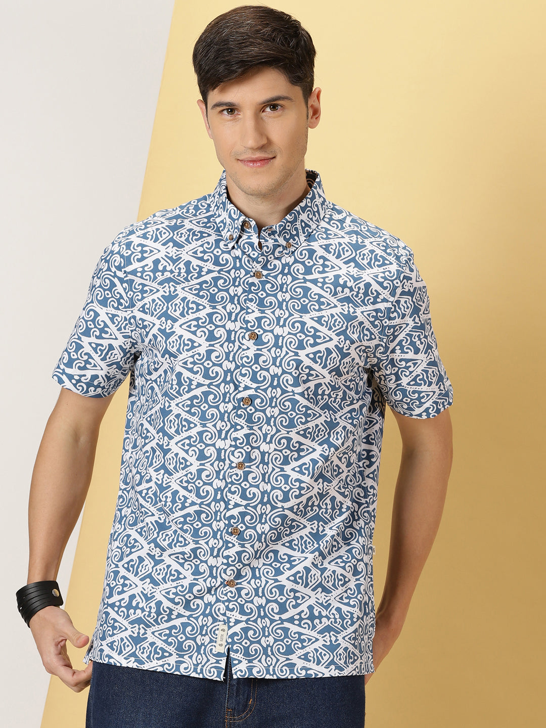 Thomas Scott Men Teal Smart Comfort Fit Short Sleeves Button-Down Collar Floral Printed Cotton Casual Shirt