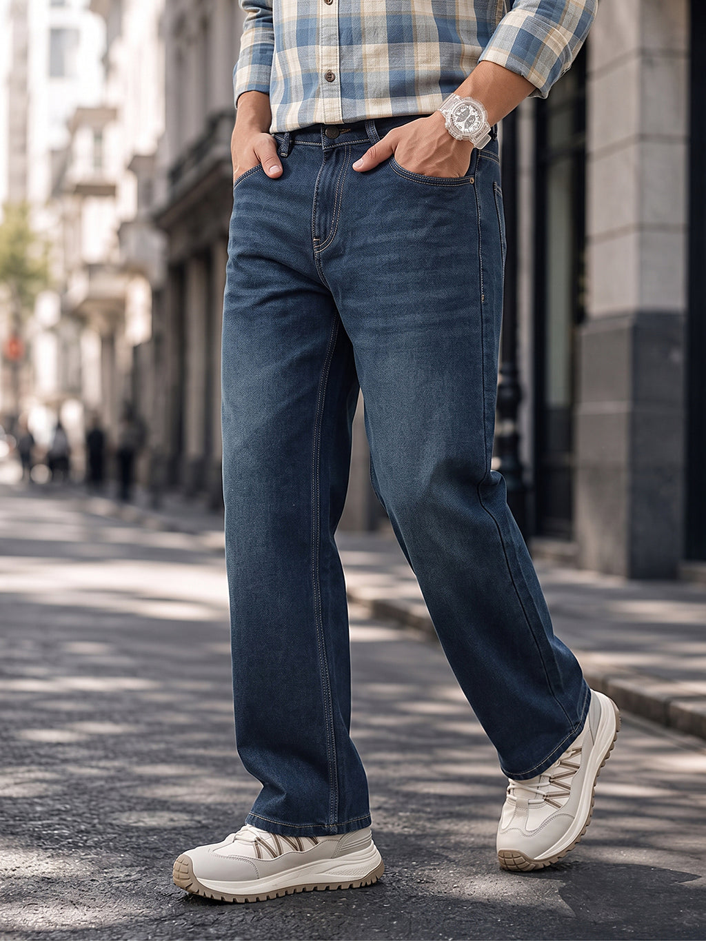 Blue Smart Baggy Fit Mid-Rise Clean Look Non Stretchable Jeans For Men