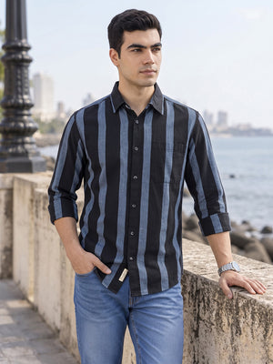 Black Regular Fit Long Sleeves Spread Collar Wide Striped Cotton Linen Casual Shirt For Men