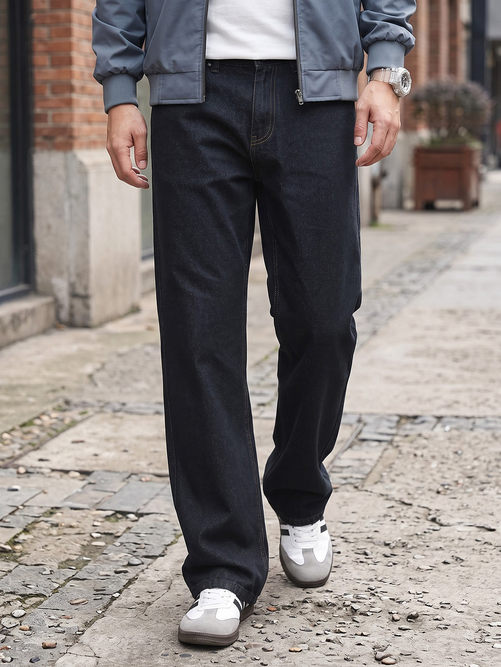 Black Smart Baggy Fit Mid-Rise No Faded Clean Look Non-Stretchable Jeans For Men