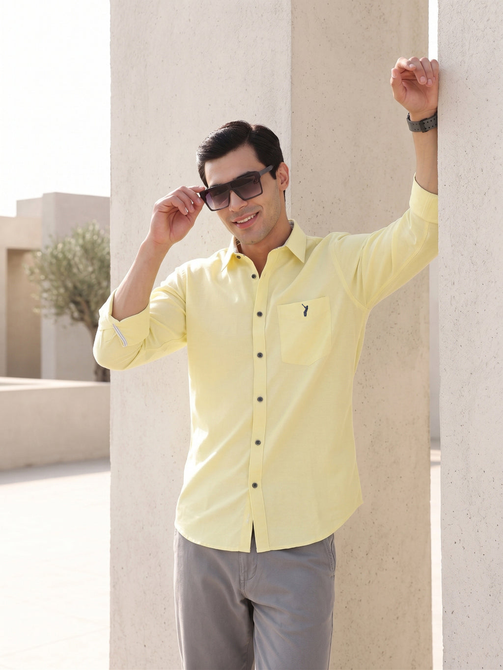 Thomas Scott Men Yellow Premium Slim Fit Long Sleeves Spread Collar Solid Cotton Twill Casual Shirt