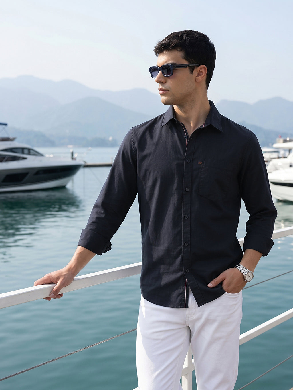 Thomas Scott Men Relaxed Navy Slim Fit Long Sleeves Spread Collar Solid Cotton Casual Shirt