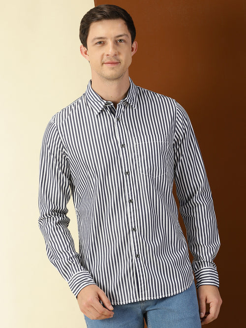 Thomas Scott Men Dark Navy Classic Slim Fit Long Sleeves Spread Collar Vertical Stripes Cotton Casual Shirt