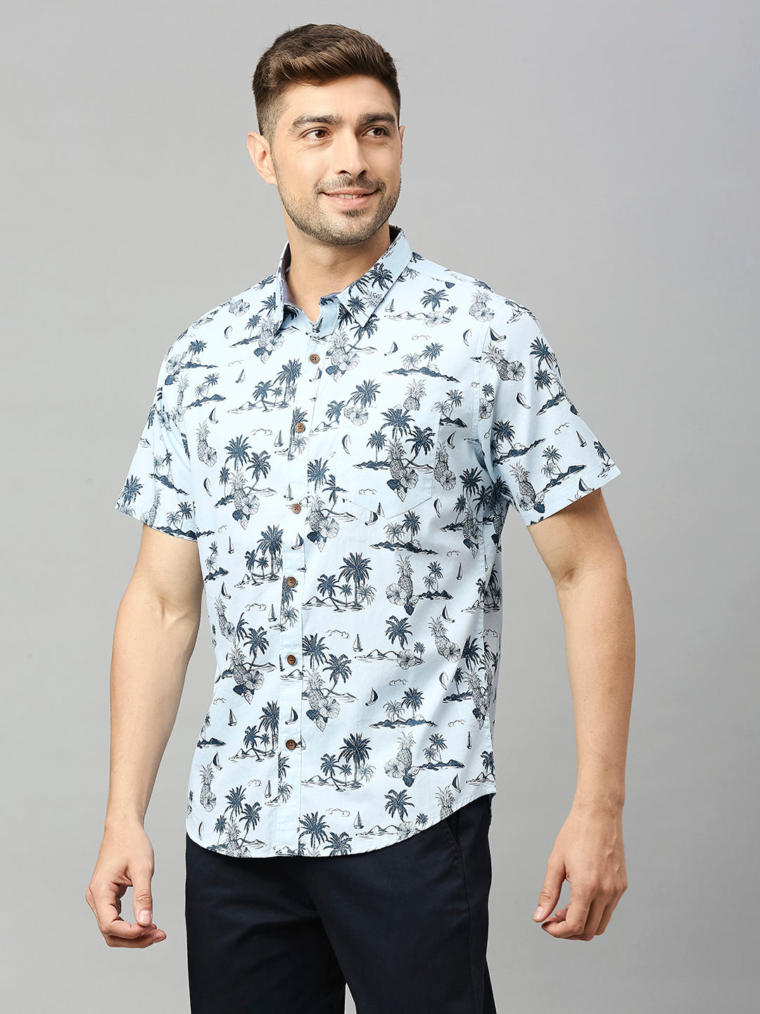 Thomas Scott Men Sky Blue Classic Short Sleeves Slim Fit Spread Collar Floral Printed Cotton Casual Shirt