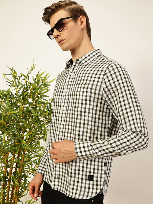 Thomas Scott Men Smart Spread Collar Micro Checked Cotton Slim Fit Casual Shirt