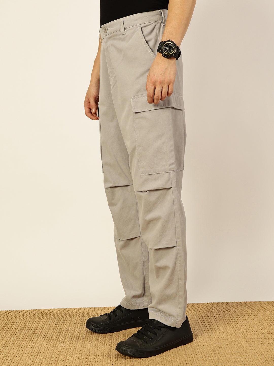 Thomas Scott Men Pure Cotton Classic Straight Fit Easy Wash Cargos Trousers