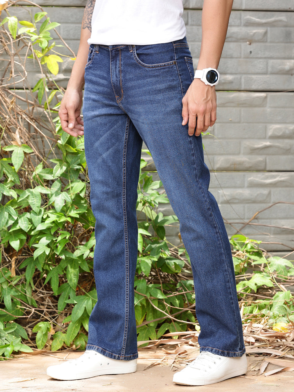 Thomas Scott Men Smart Bootcut Clean Look Light Fade Stretchable Jeans