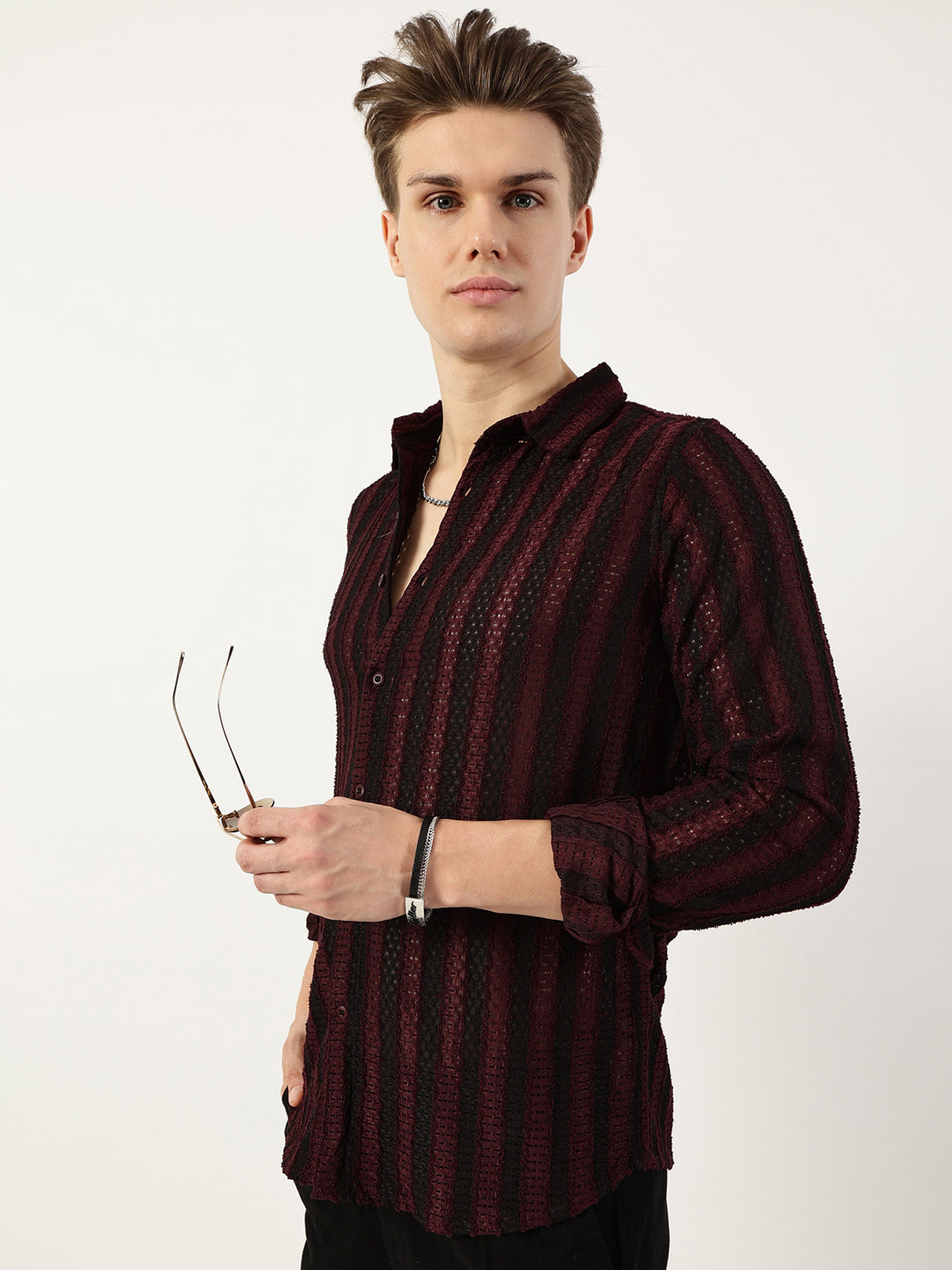 Thomas Scott Men Wine Premium Spread Collar Textured Solid Slim Fit Casual Shirt