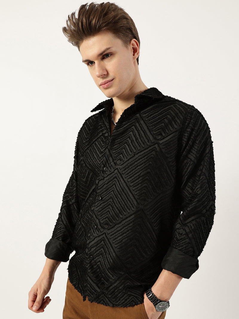 Thomas Scott Men Black Premium Spread Collar Textured Solid Slim Fit Casual Shirt