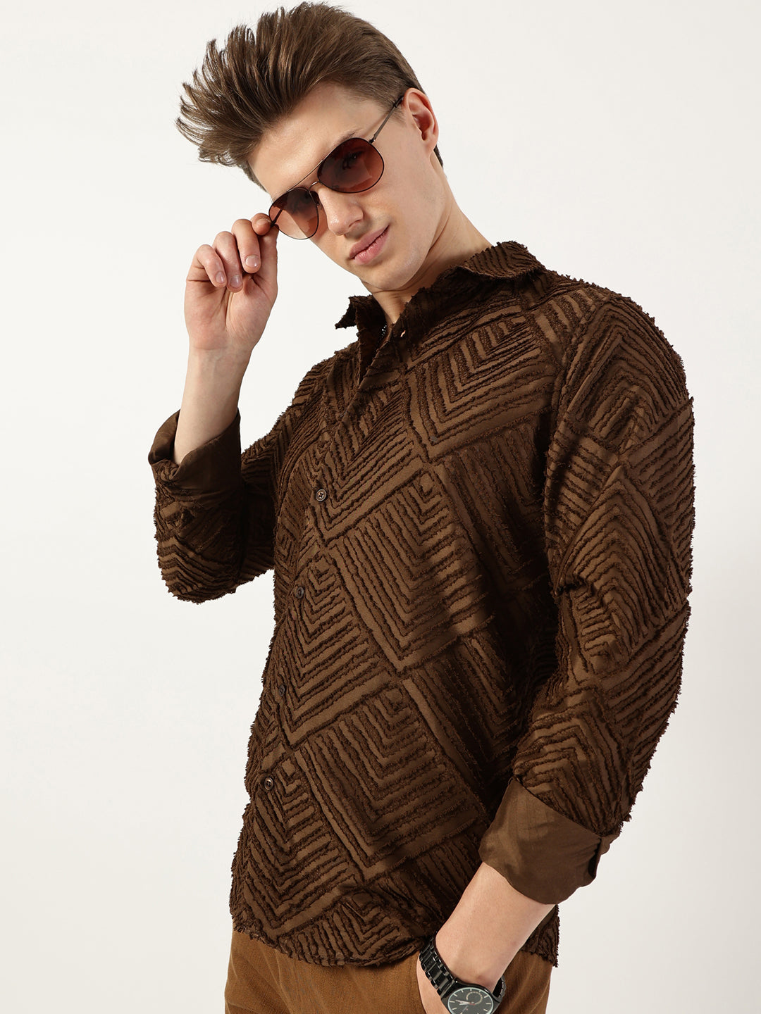 Thomas Scott Men Brown Premium Spread Collar Textured Solid Slim Fit Casual Shirt