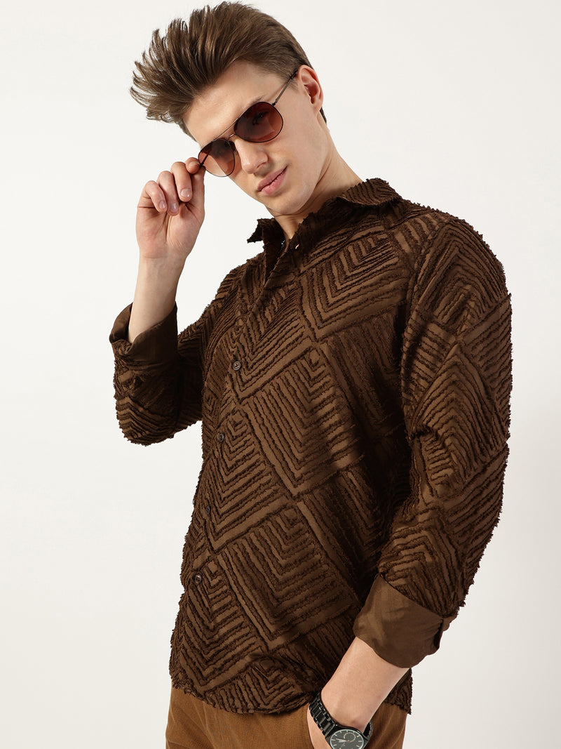 Thomas Scott Men Brown Premium Spread Collar Textured Solid Slim Fit Casual Shirt