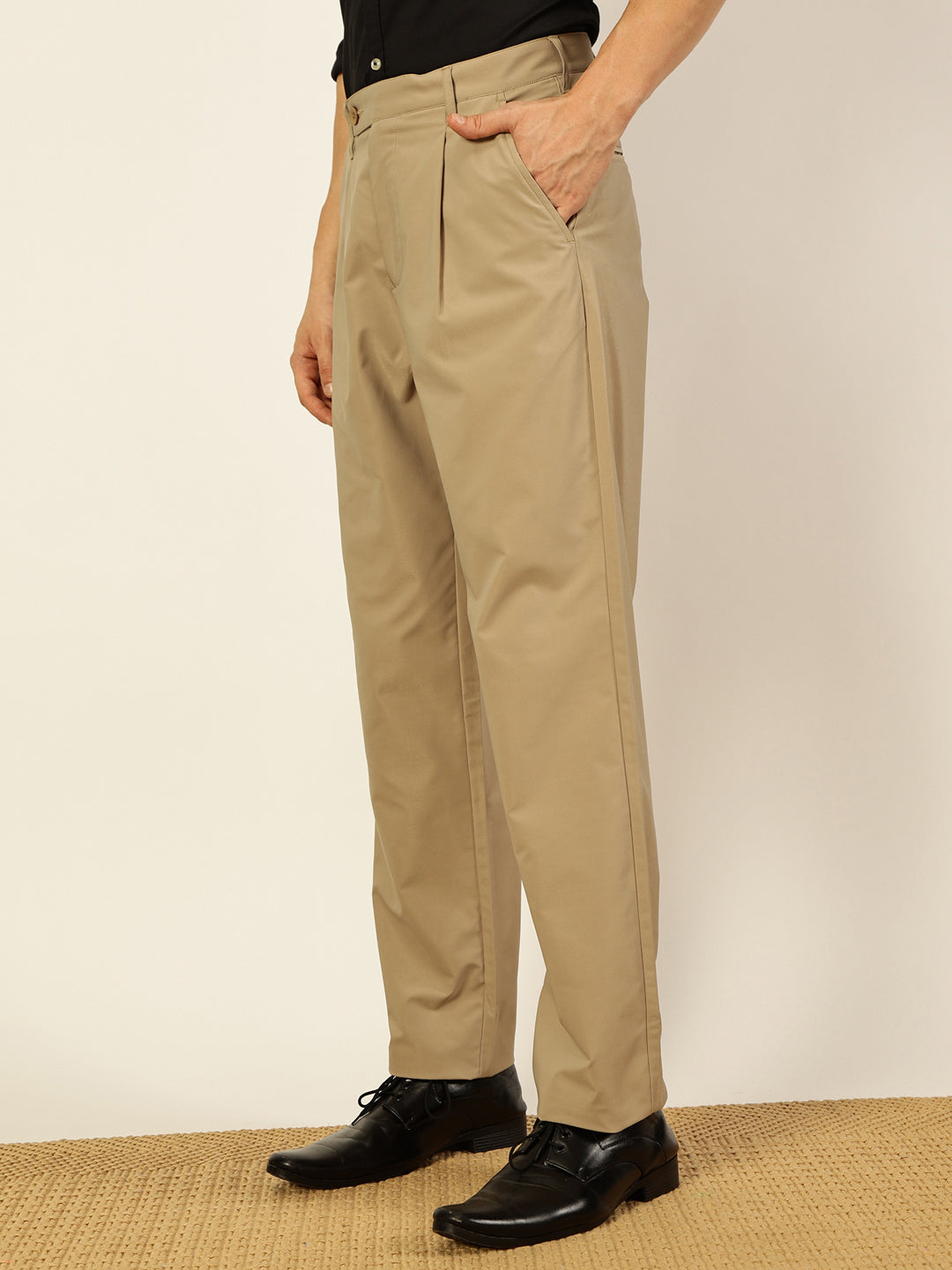 Thomas Scott Men Beige Mid-Rise Smart Pleated Trousers