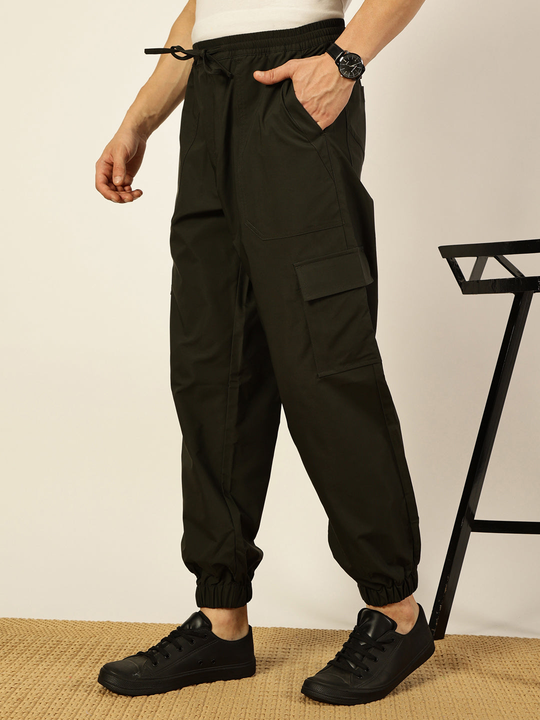 Thomas Scott Men Smart Loose Fit Easy Wash Cargos Trousers