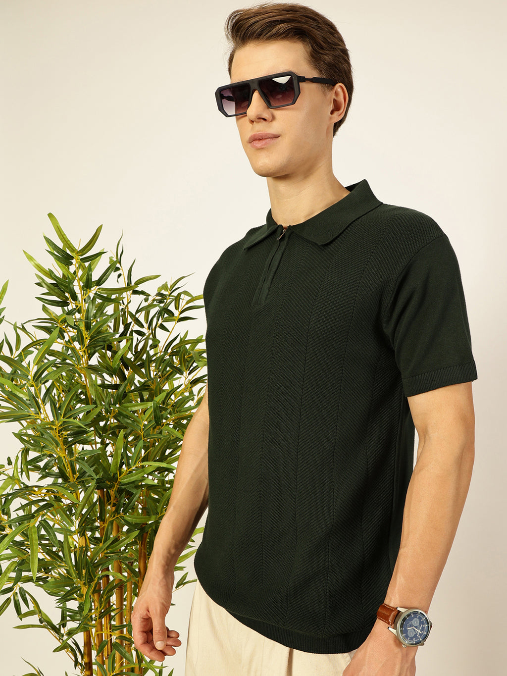 Thomas Scott Men Bottle Green Bio Finish Solid Polo Collar Cotton T-shirt