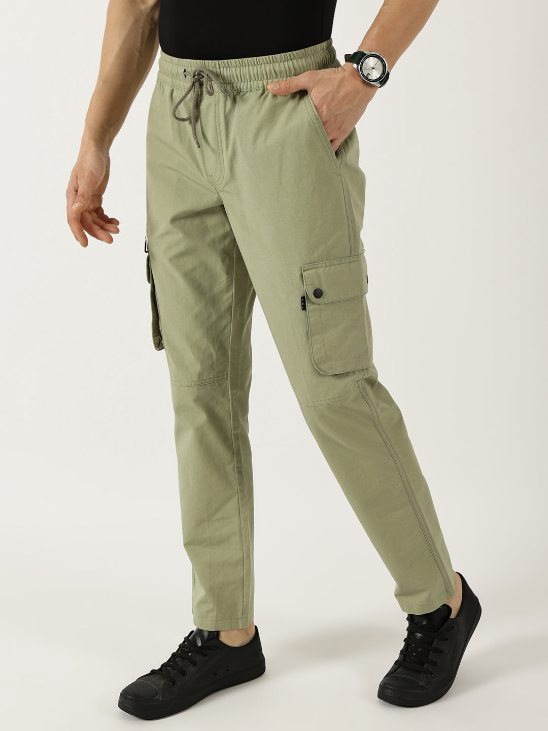 Thomas Scott Men Pista Smart Regular Fit Mid-Rise Easy Wash Cotton Cargos