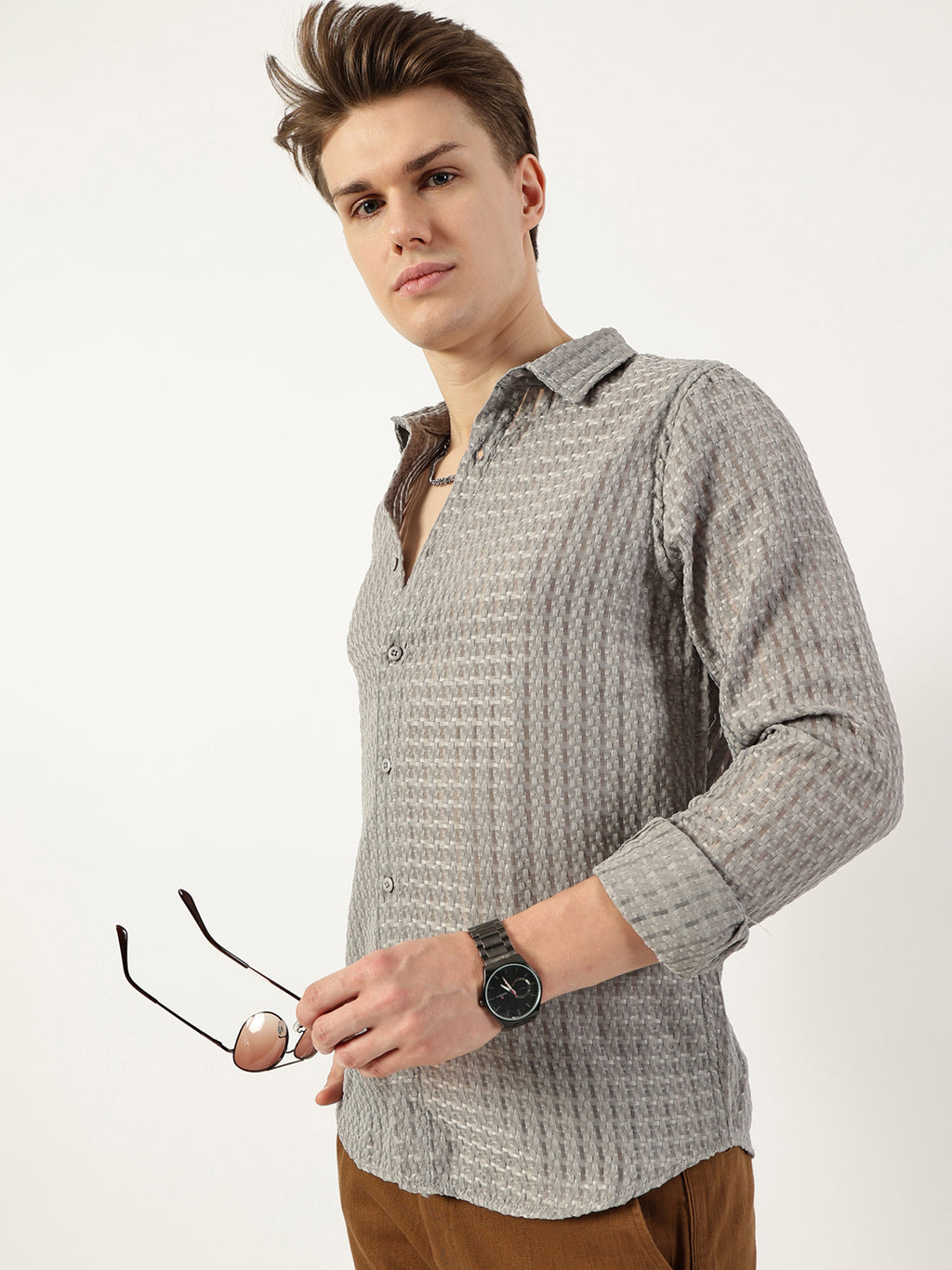 Thomas Scott Men Grey Premium Spread Collar Textured Solid Slim Fit Casual Shirt