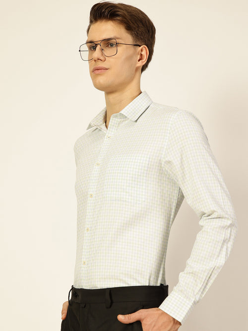 Thomas Scott Men Green Smart Micro Checks Opaque Formal Shirt