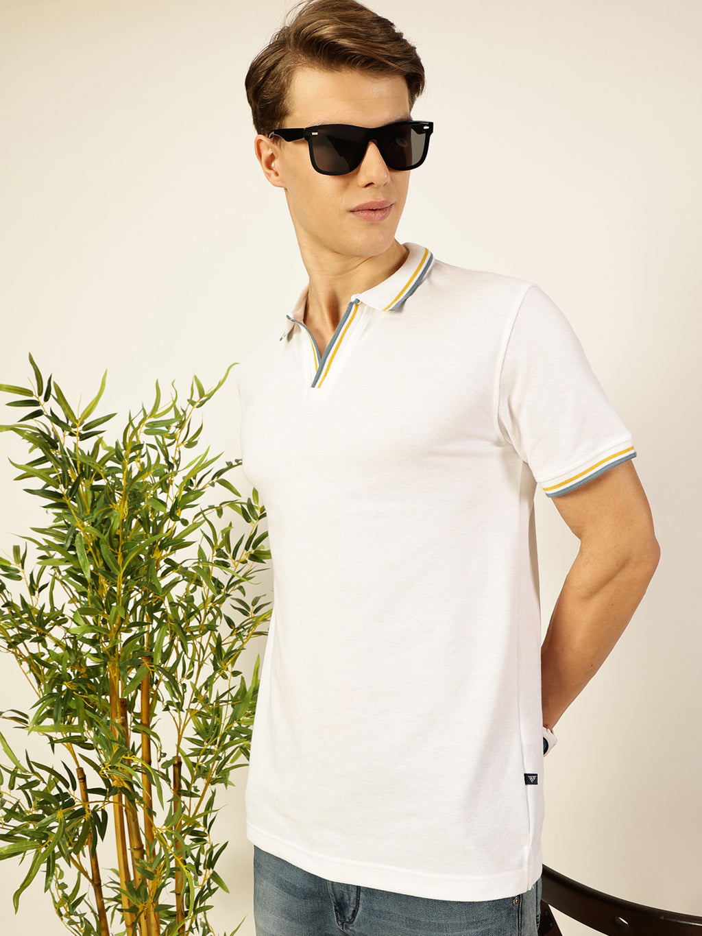 Thomas Scott Men White Regular Fit Polo Tshirt - S