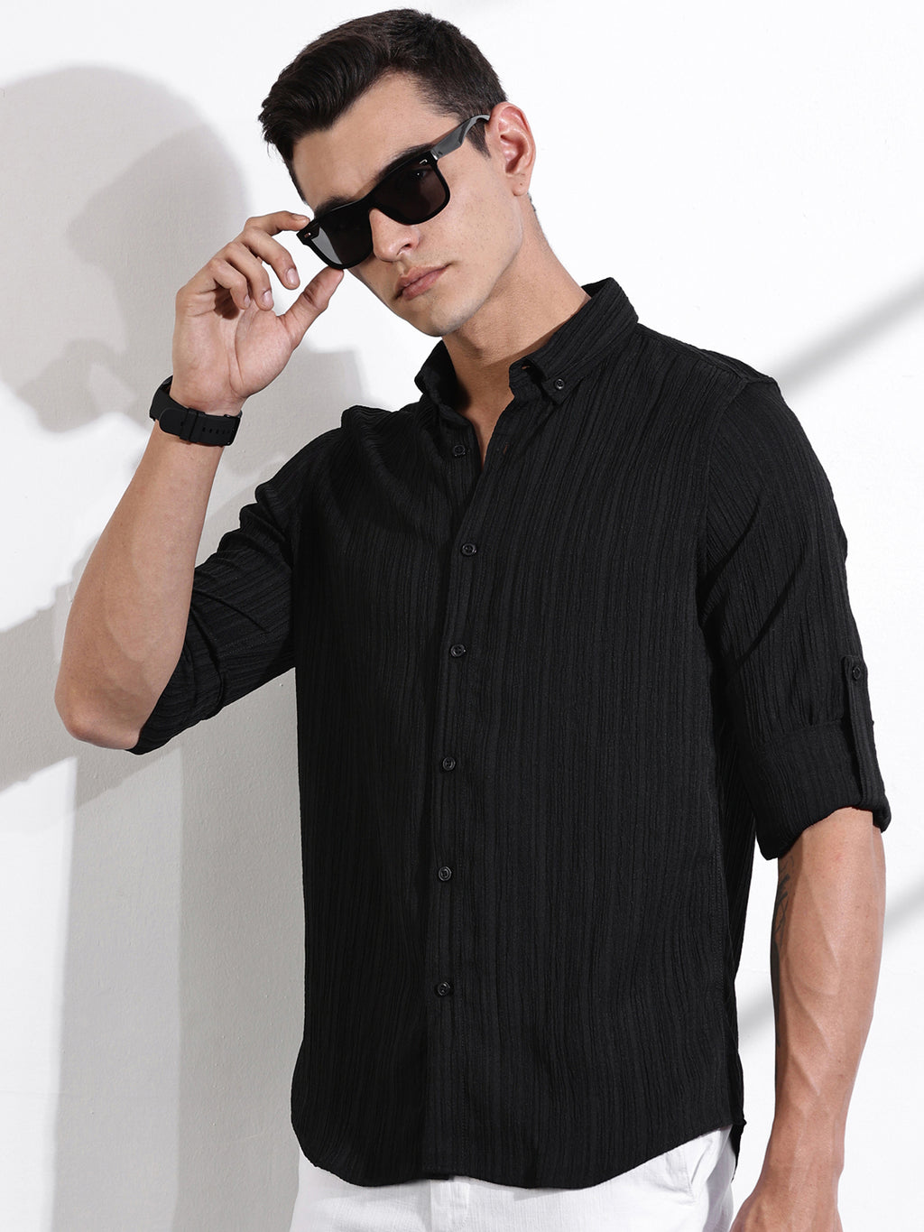 Thomas Scott Men Black Slim Fit Long Sleeves Textured Casual Shirt